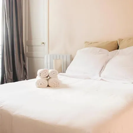 Cosy Near Montmartre París